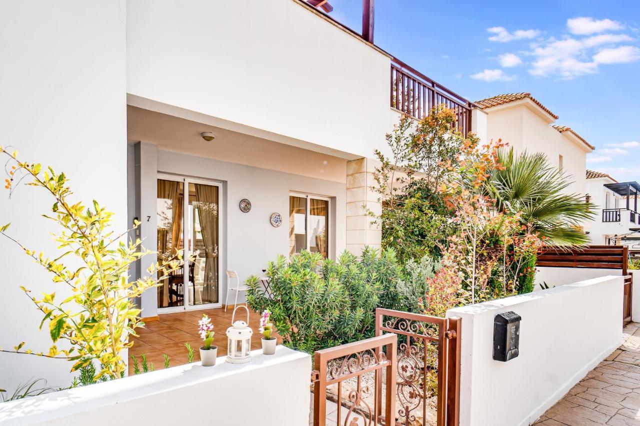 Villa Rosedale By Ezoria Villas Agia Napa Exterior foto